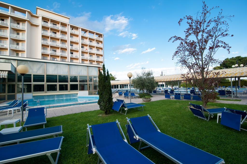 Hotel Terme Antoniano مونتيجروتو تيرمي المظهر الخارجي الصورة