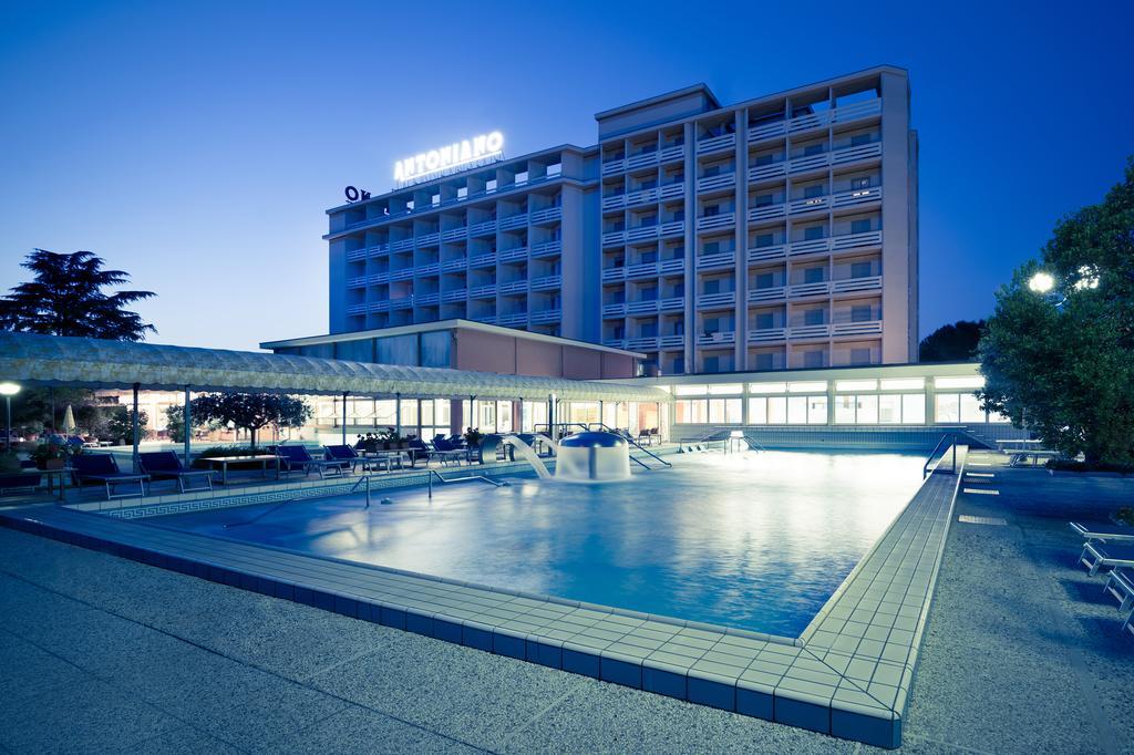Hotel Terme Antoniano مونتيجروتو تيرمي المظهر الخارجي الصورة