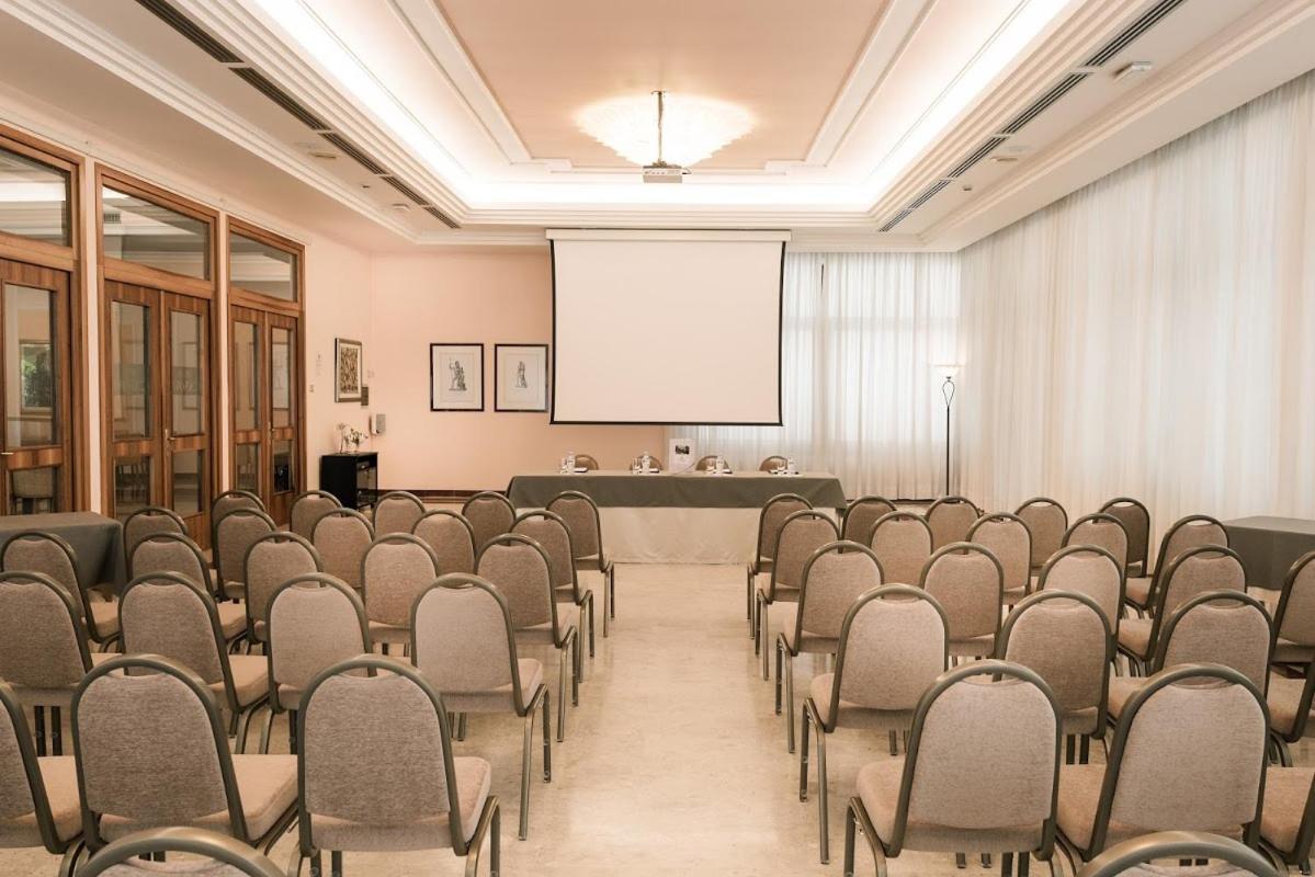 Hotel Terme Antoniano مونتيجروتو تيرمي المظهر الخارجي الصورة