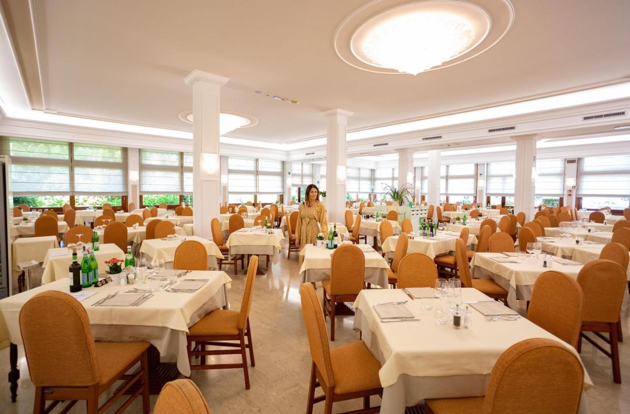 Hotel Terme Antoniano مونتيجروتو تيرمي المظهر الخارجي الصورة