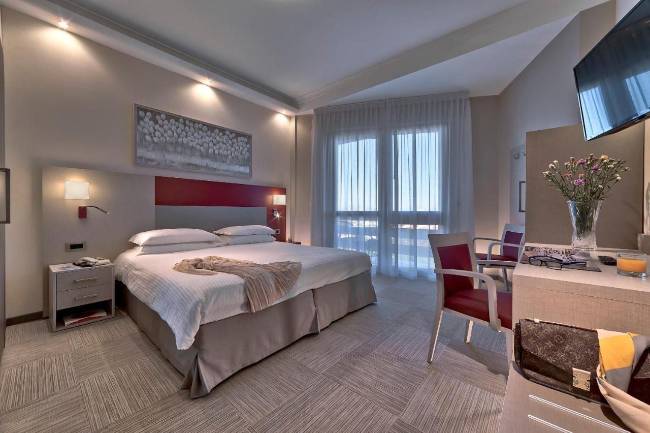 Hotel Terme Antoniano مونتيجروتو تيرمي المظهر الخارجي الصورة